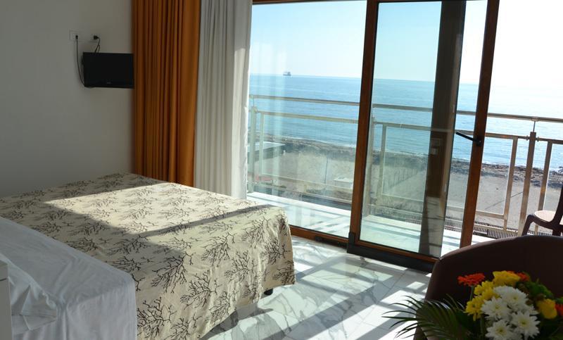 Hotel Rondine Marinella di Sarzana Camera foto