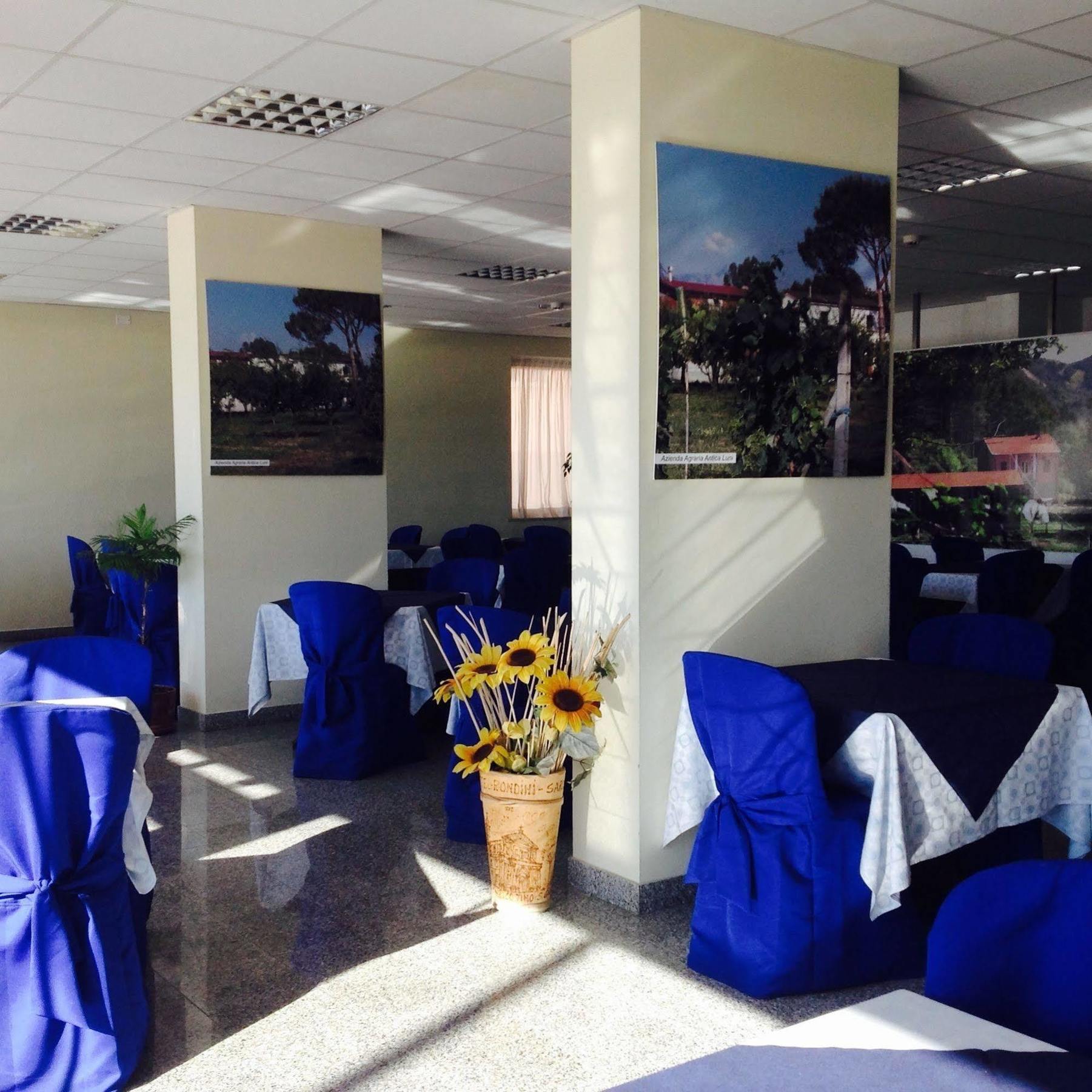 Hotel Rondine Marinella di Sarzana Esterno foto